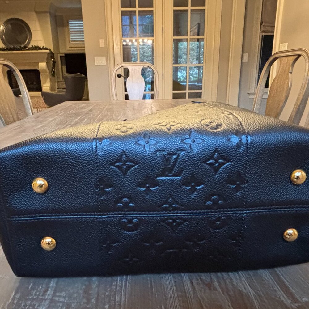 Like New Louis Vuitton Melie Black Leather Empreinte Monogram Shoulder Bag - Picture 6 of 10